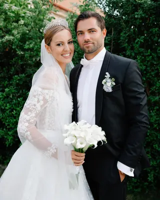 Svatba na místě Na Kmíně (COSMOPOLITES' Wedding), příspěvek @tatyanachurina z roku 2024 (2. fotografie)