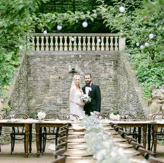 Svatba na místě Savoia Castle (Barbora Kudláčková), příspěvek @weddings_by_barbora z roku 2022 (2. fotografie)