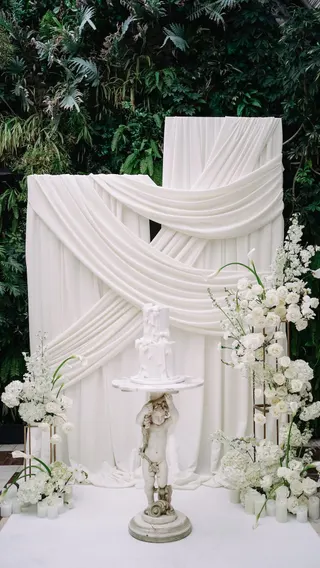 Svatba na místě Villa Richter, příspěvek @boutiqueweddingsprague z roku 2025