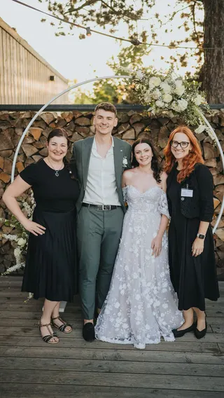Svatba na místě Samota Pierre (Novelin weddings), příspěvek @novelin.weddings z roku 2025 (2. fotografie)