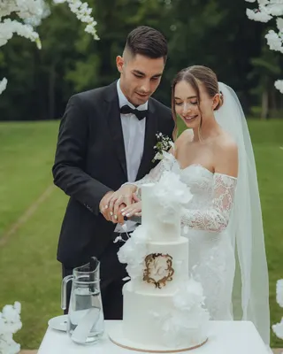 Svatba na místě Château St. Havel (Bride To Bride), příspěvek @bridetobride.cz z roku 2025