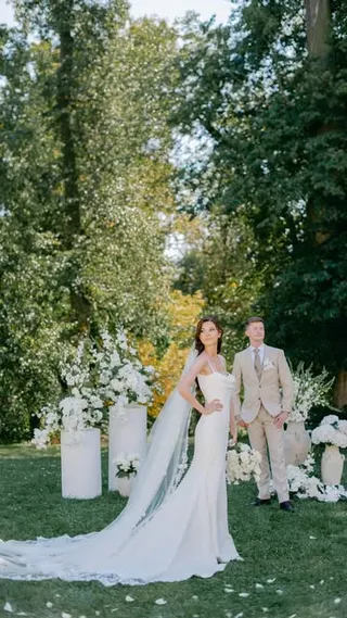 Svatba na místě Zámek Bon Repos (Magnolia Weddings Prague), příspěvek @magnoliaweddingsprague z roku 2025