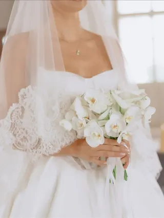 Svatba na místě Zámek Karlova Koruna (Love Weddings), příspěvek @loveweddingsprague z roku 2025