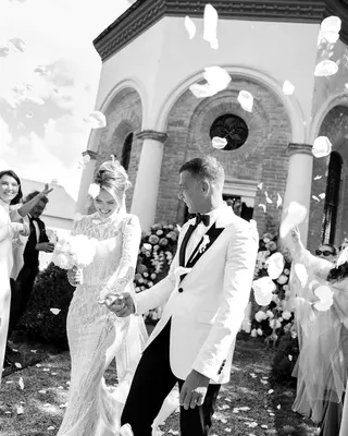 Svatba na místě Zámek Bon Repos (Ellovee Weddings), příspěvek @frankandkatarina z roku 2026