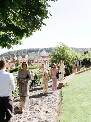 Svatba na místě Villa Richter (COSMOPOLITES' Wedding), příspěvek @francescaprague z roku 2026