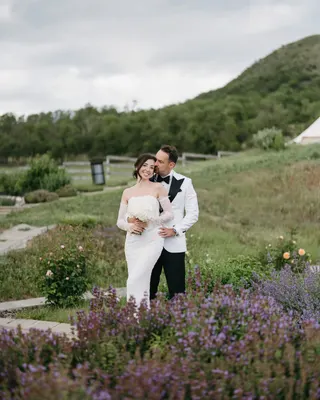 Svatba na místě Resort Oblík (Svatby s Terezou), příspěvek @svatby_s_terezou z roku 2026 (2. fotografie)