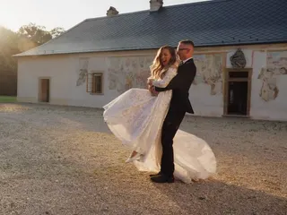 Svatba na místě Zámek Bon Repos (Glamorous Wedding Experience), příspěvek @lukaskladnicek z roku 2026