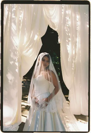 Svatba na místě Savoia Castle (SIERRA WEDDINGS), příspěvek @narativ.photo z roku 2026