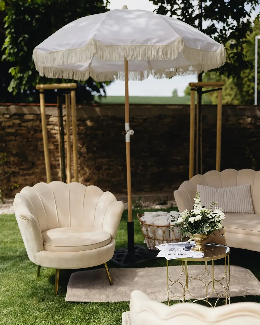 Ze svatebního portfolia: Ellovee Weddings (3. fotografie)