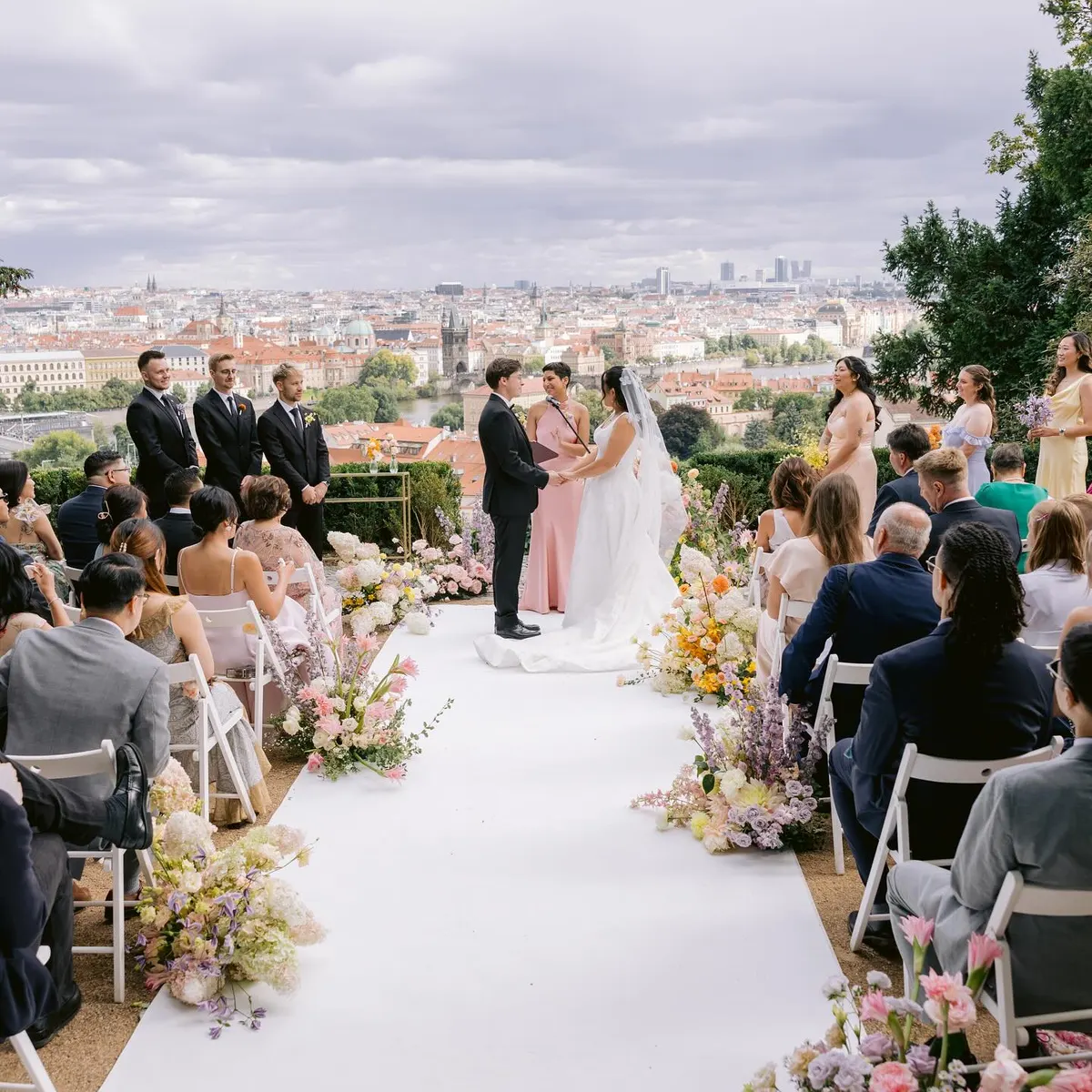 Nevěsta – Villa Richter, Praha (Lucky Wedding)