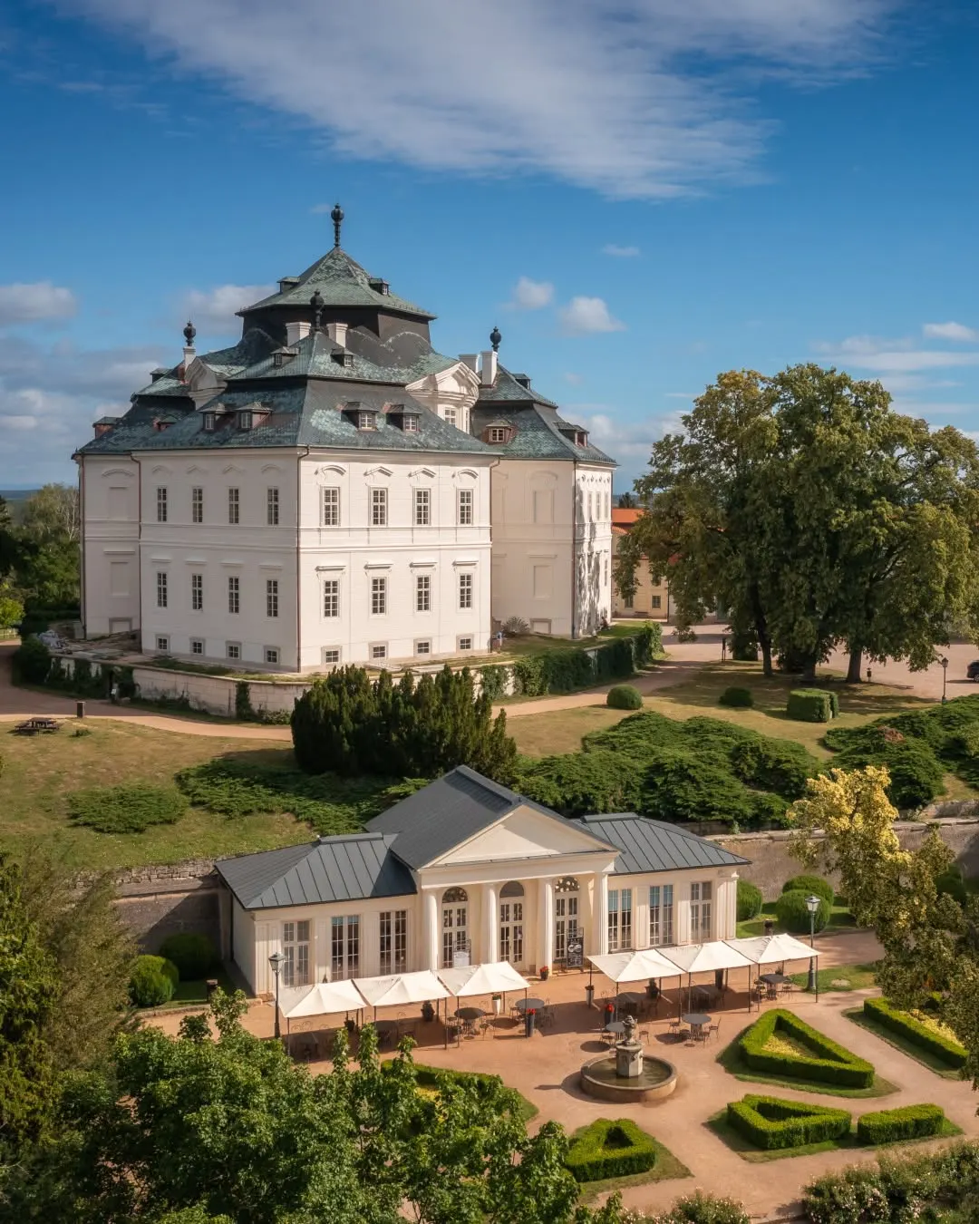 Svatební místo – Zámek Karlova Koruna, Chlumec nad Cidlinou (2. fotografie)
