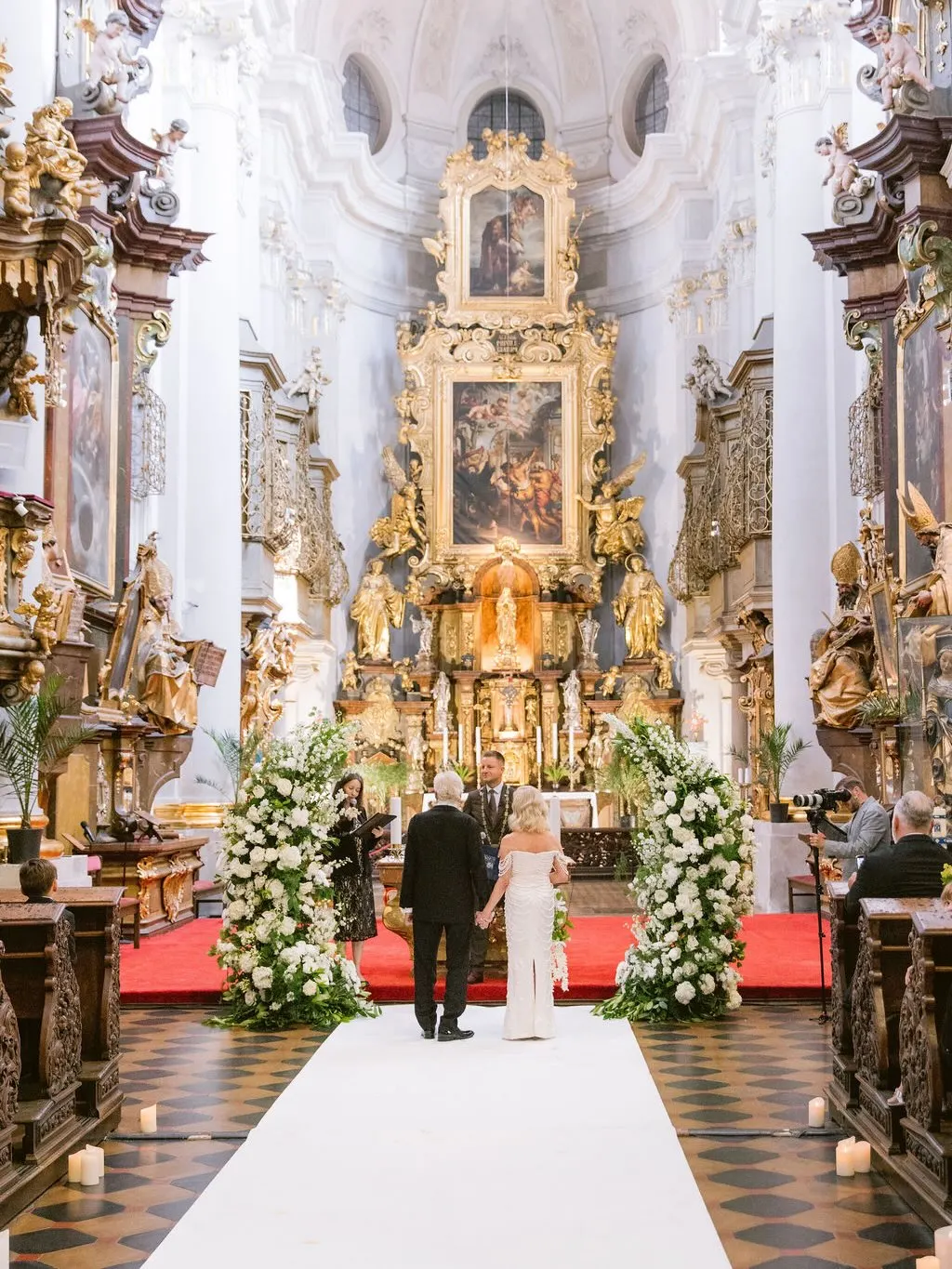 Ze svatebního portfolia: Exclusive Weddings in Prague by Andrea Haman (2. fotografie)