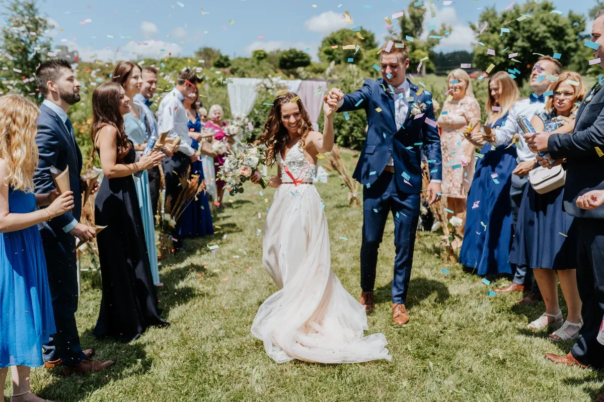 Novomanželé – z portfolia: Svatby od Lucky – Lucie Grillová (2. fotografie)