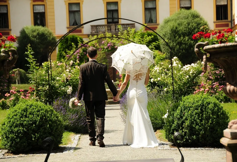 Novomanželé – Zámek Jemniště, Postupice (2. fotografie)